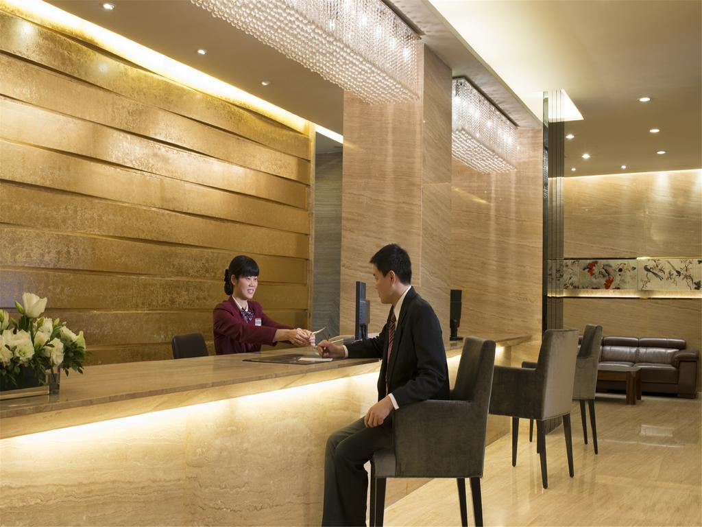 Guangzhou Panyu Longquan Hotel Exterior photo